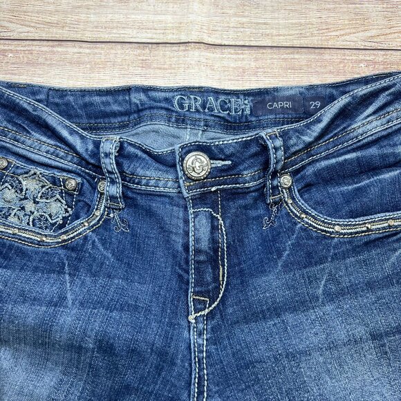 Grace In LA Capri Jeans Size 29 Embellished Cross Pockets Rhinestone Bling - Picture 11 of 15